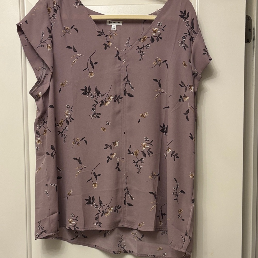 Reitmans Lavender Floral Blouse